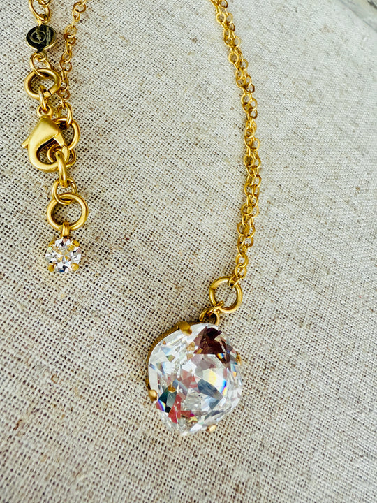 Macy Crystal Pendant Necklace Gold - Shabby To Chic Jewelry