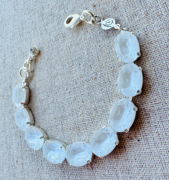 Blanc Oval Cut Crystal Tennis Bracelet