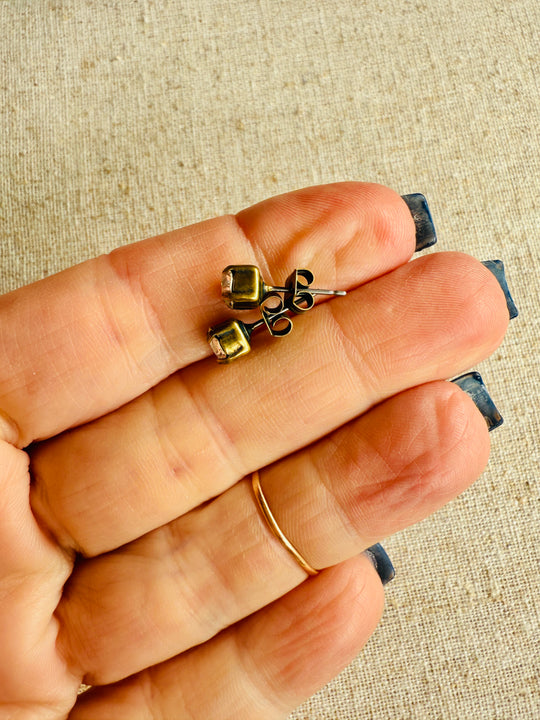 Dolly Crystal Stud Earring