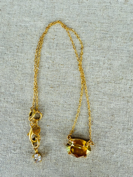 Sunny Oval Crystal Pendant Necklace
