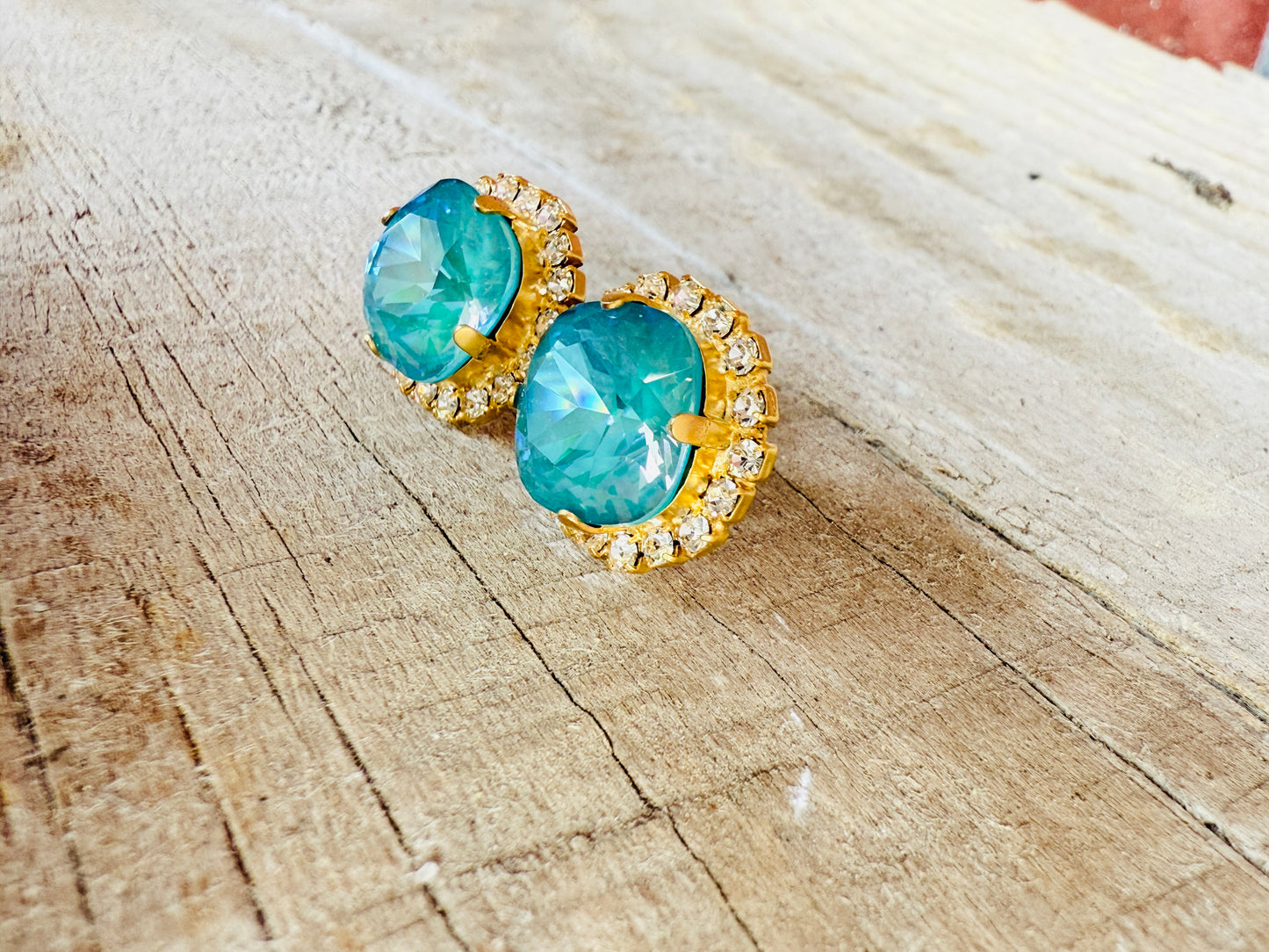 Lacy Turquoise Crystal Stud Earring