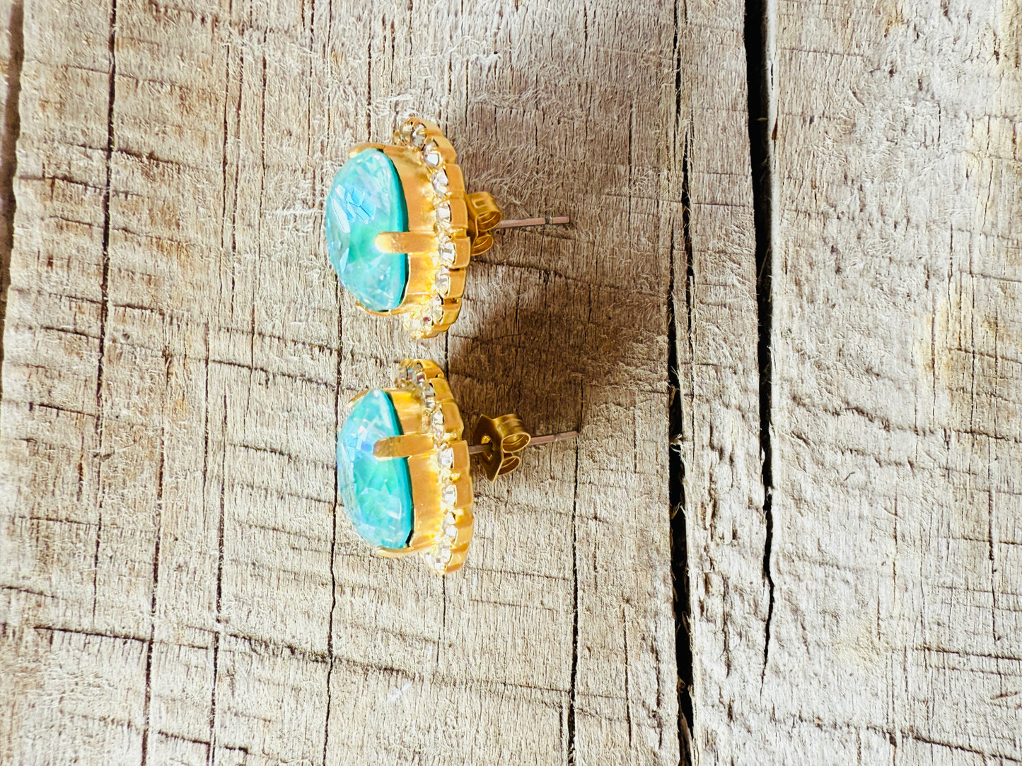 Lacy Turquoise Crystal Stud Earring