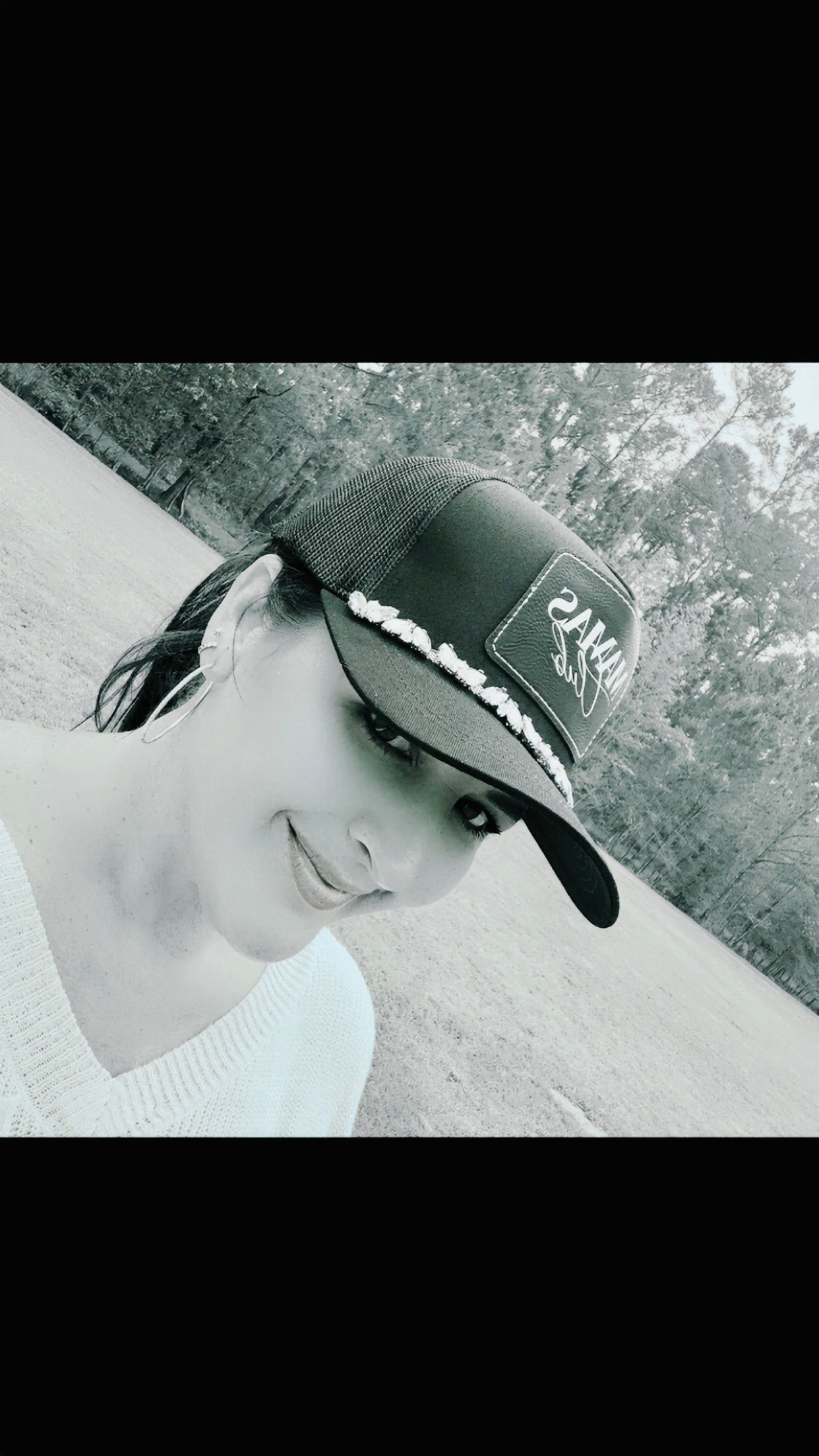"Mama's Club" Women's Crystal Embellished Trucker Hat
