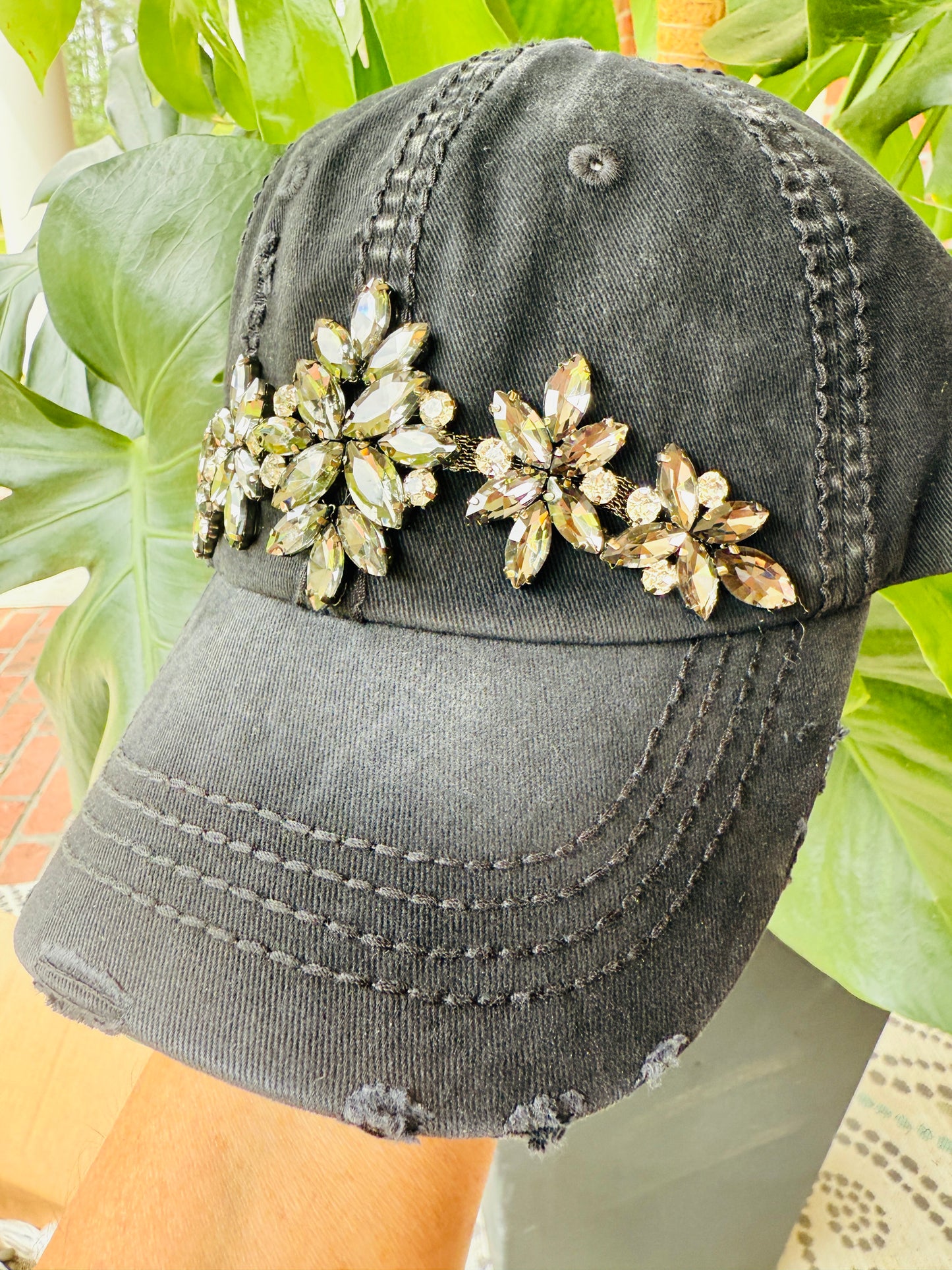 Devan Women's Gray Crystal Embellished Hat