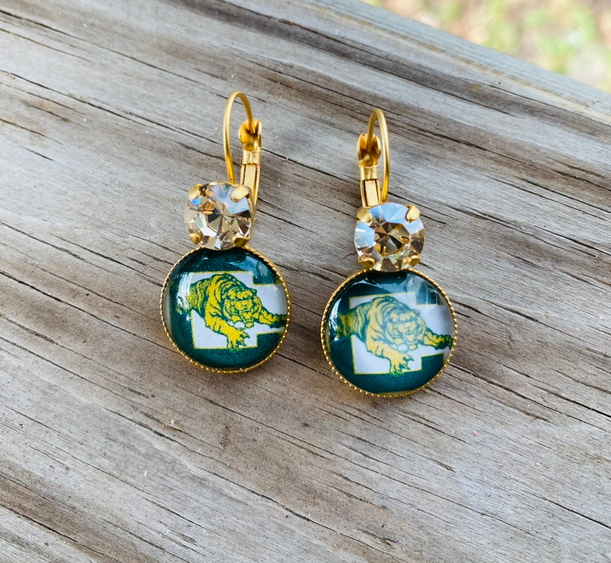 Collegiate - Shabby To Chic Jewelry