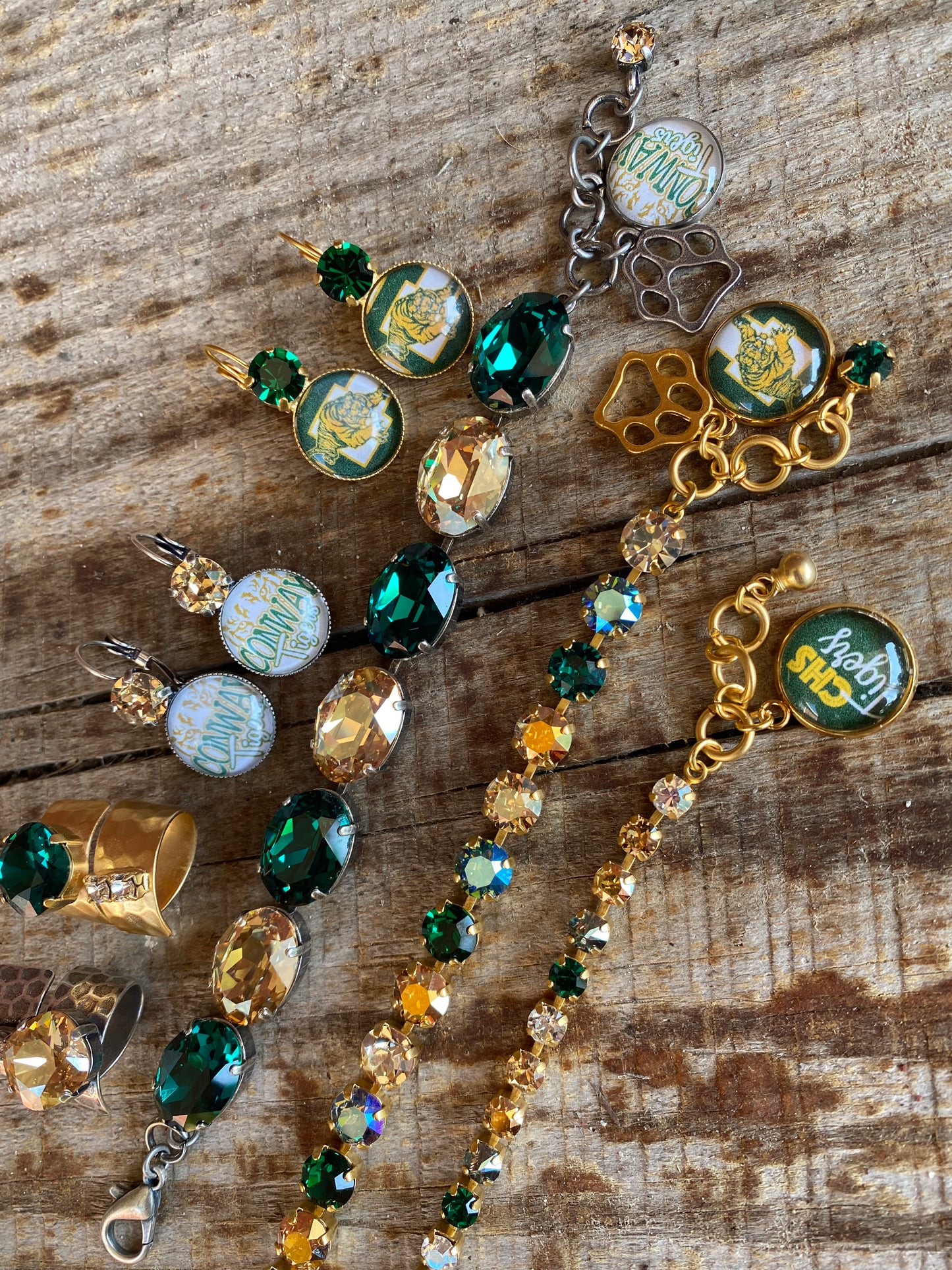 Conway Tiger Oval Cut Crystal Bracelet