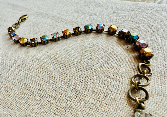 Amy Neutral Crystal Tennis Bracelet