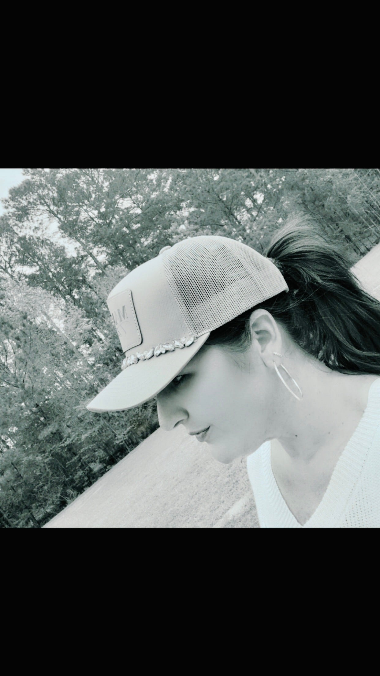 "Mama's Club" Women's Crystal Embellished Trucker Hat