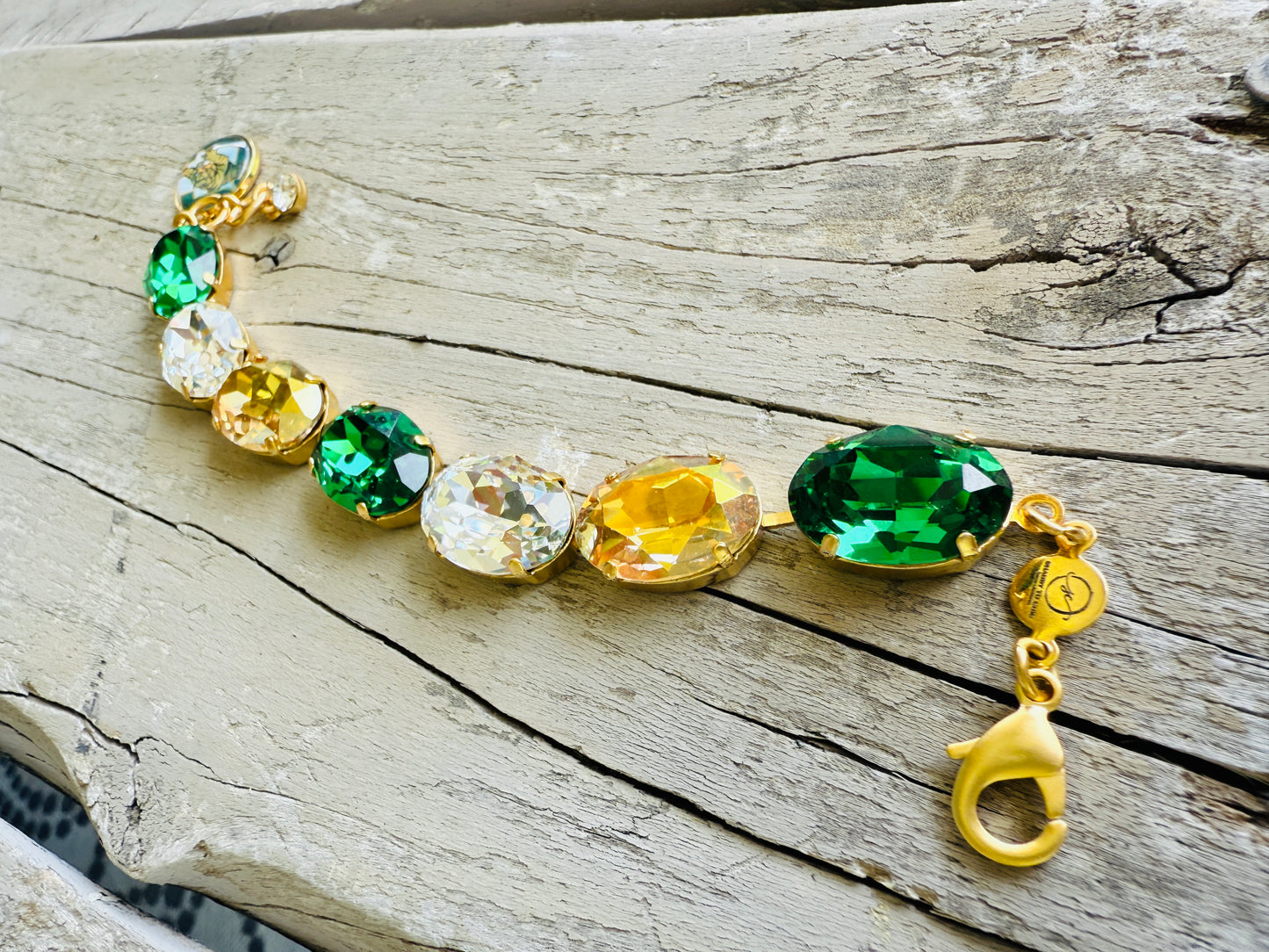 Conway Tiger Oval Cut Crystal Bracelet